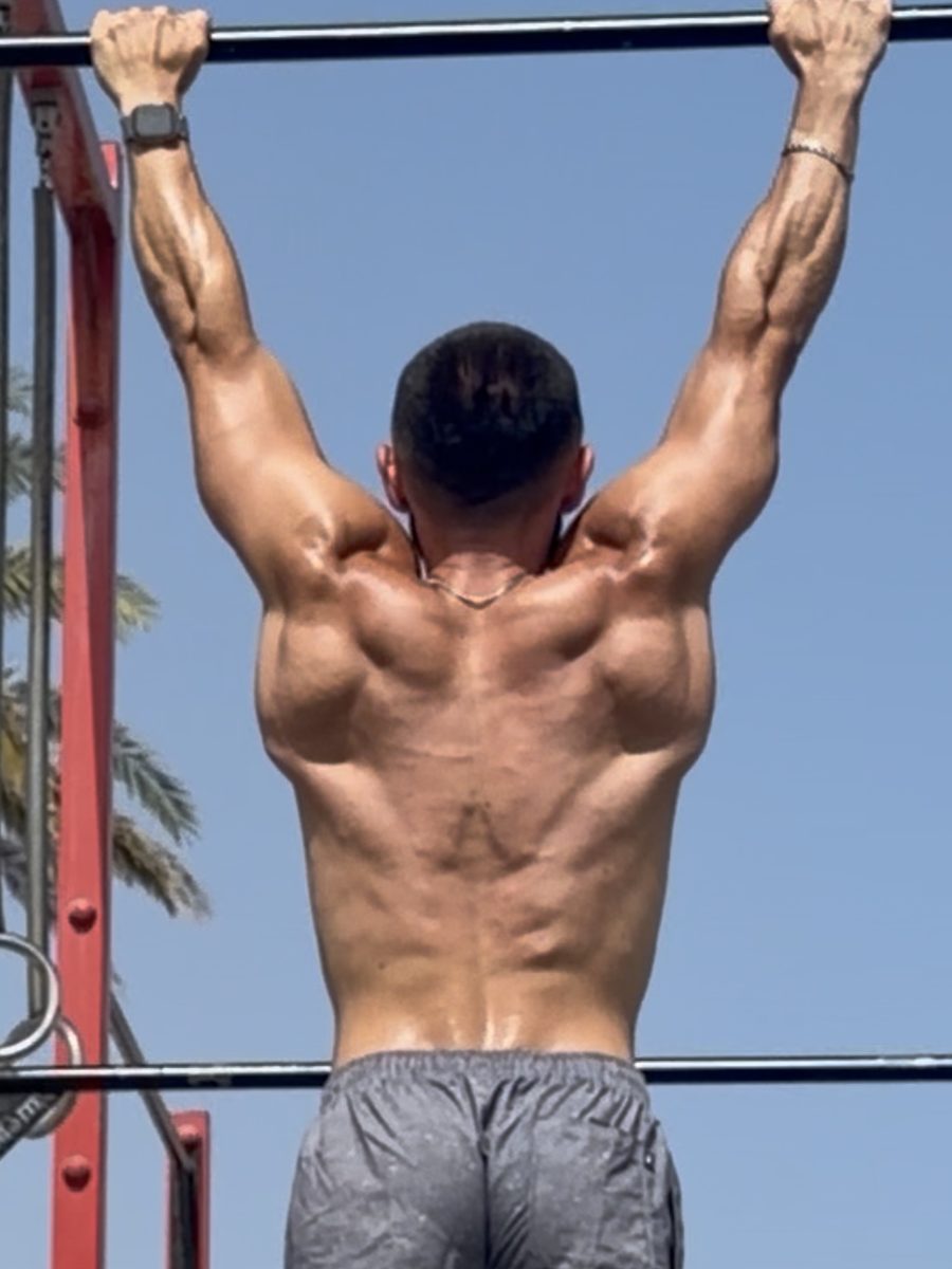 David entrenando en el gimnasio